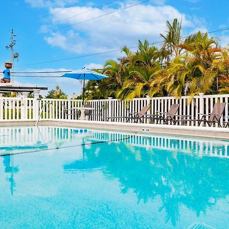 2 Bed Cottage With Pool, Close To Beach! Bbq Grills & Patio Fort Myers Exteriör bild