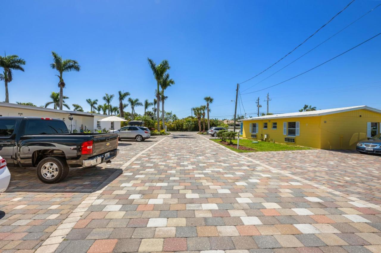2 Bed Cottage With Pool, Close To Beach! Bbq Grills & Patio Fort Myers Exteriör bild
