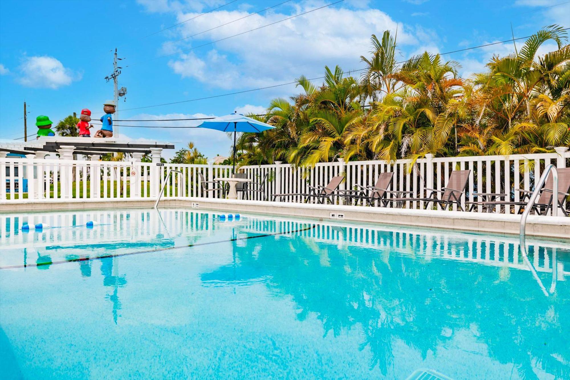 2 Bed Cottage With Pool, Close To Beach! Bbq Grills & Patio Fort Myers Exteriör bild